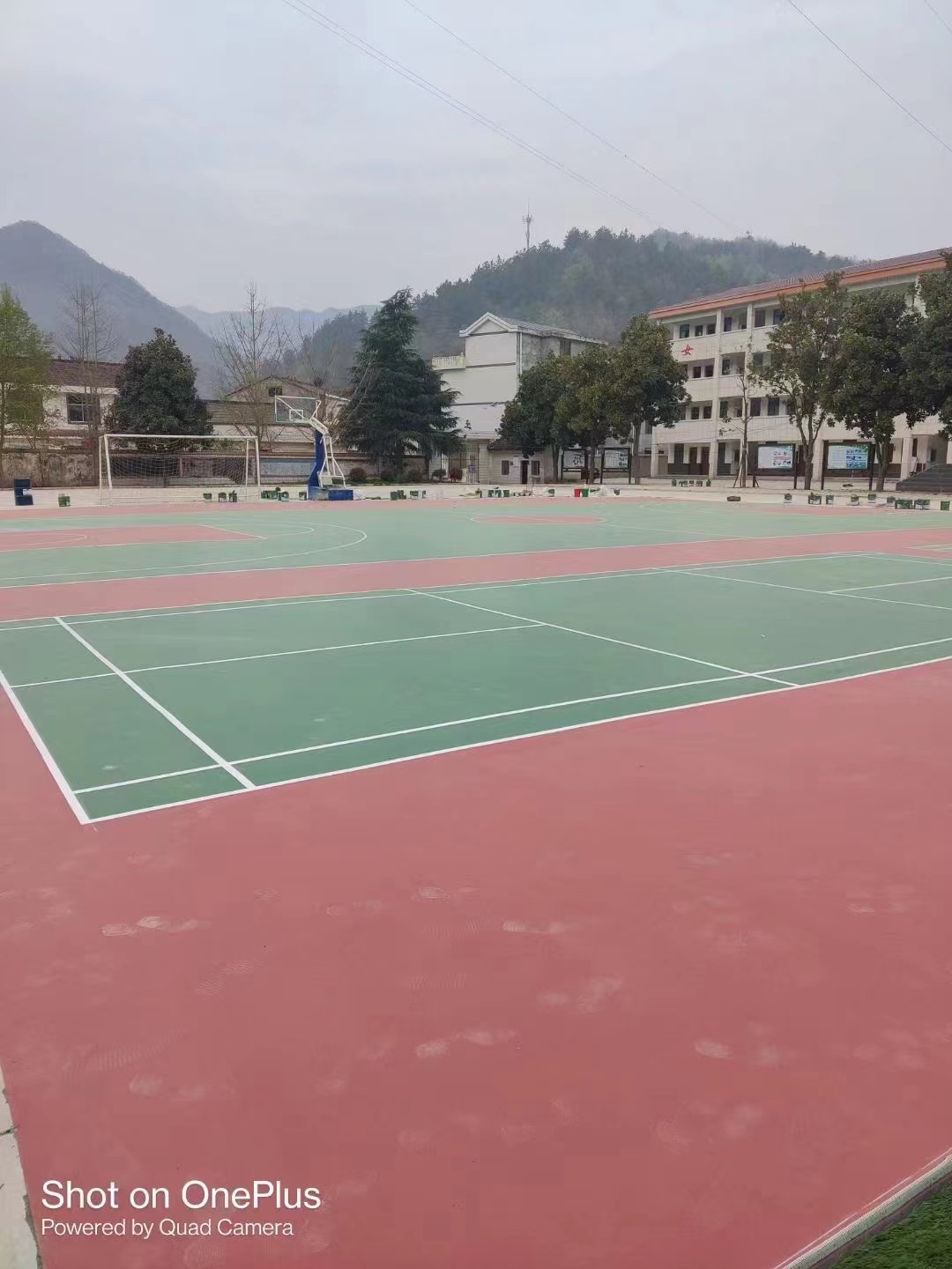 湖北十堰房县复合型硅PU+人造草坪